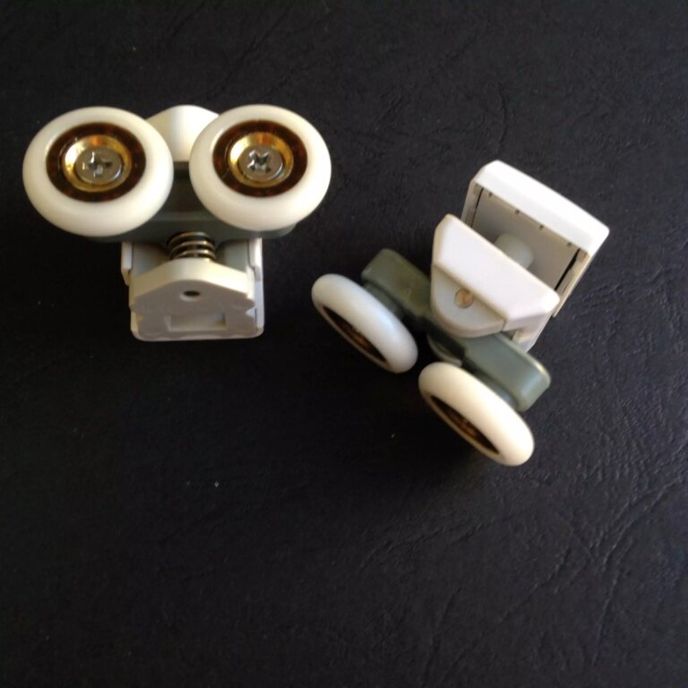 Roulette cabine douche Leroy Merlin (paire) Optima 2