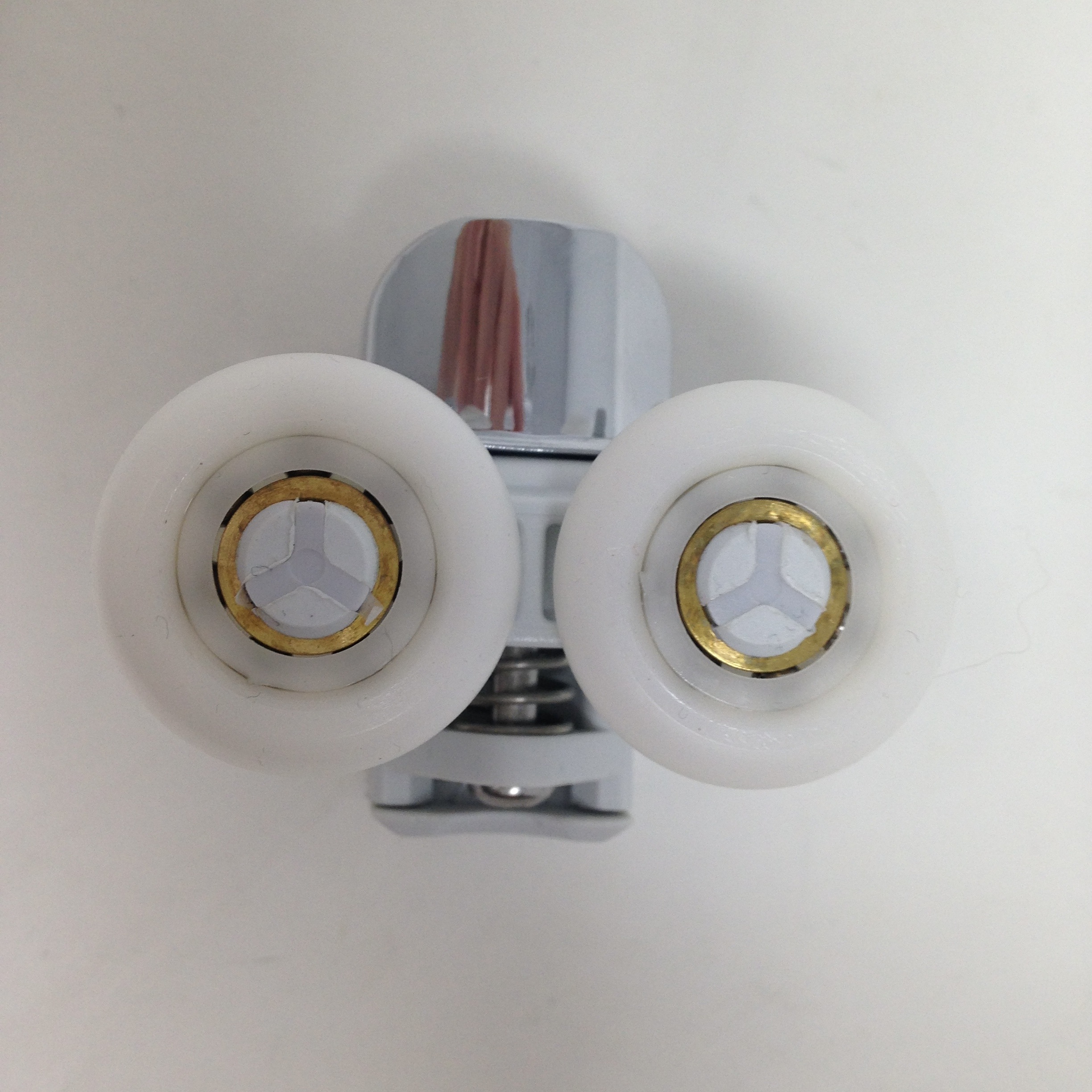 roulette cabine douche HUPPE - mesroulettes.com