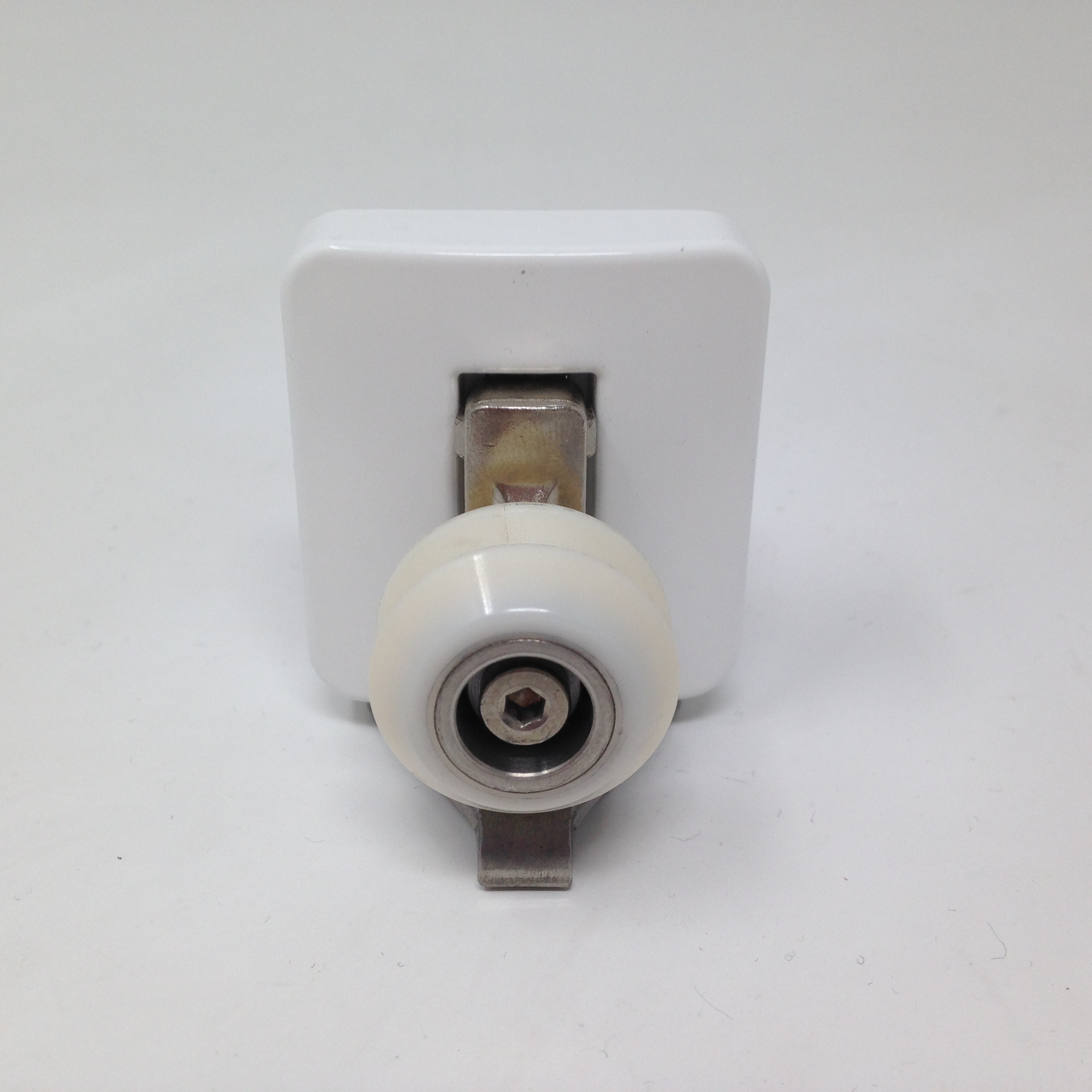 roulette cabine douche ROTH - mesroulettes.com