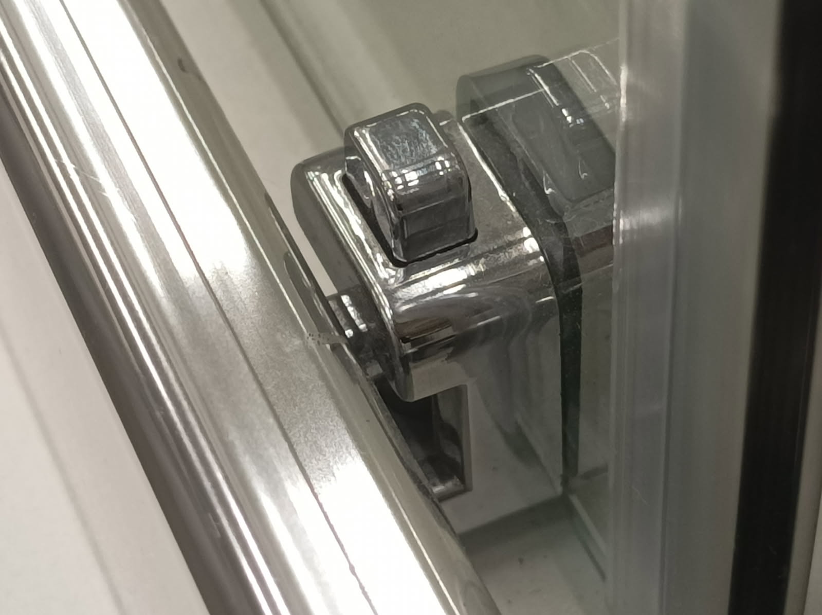 roulette cabine douche - mesroulettes.com