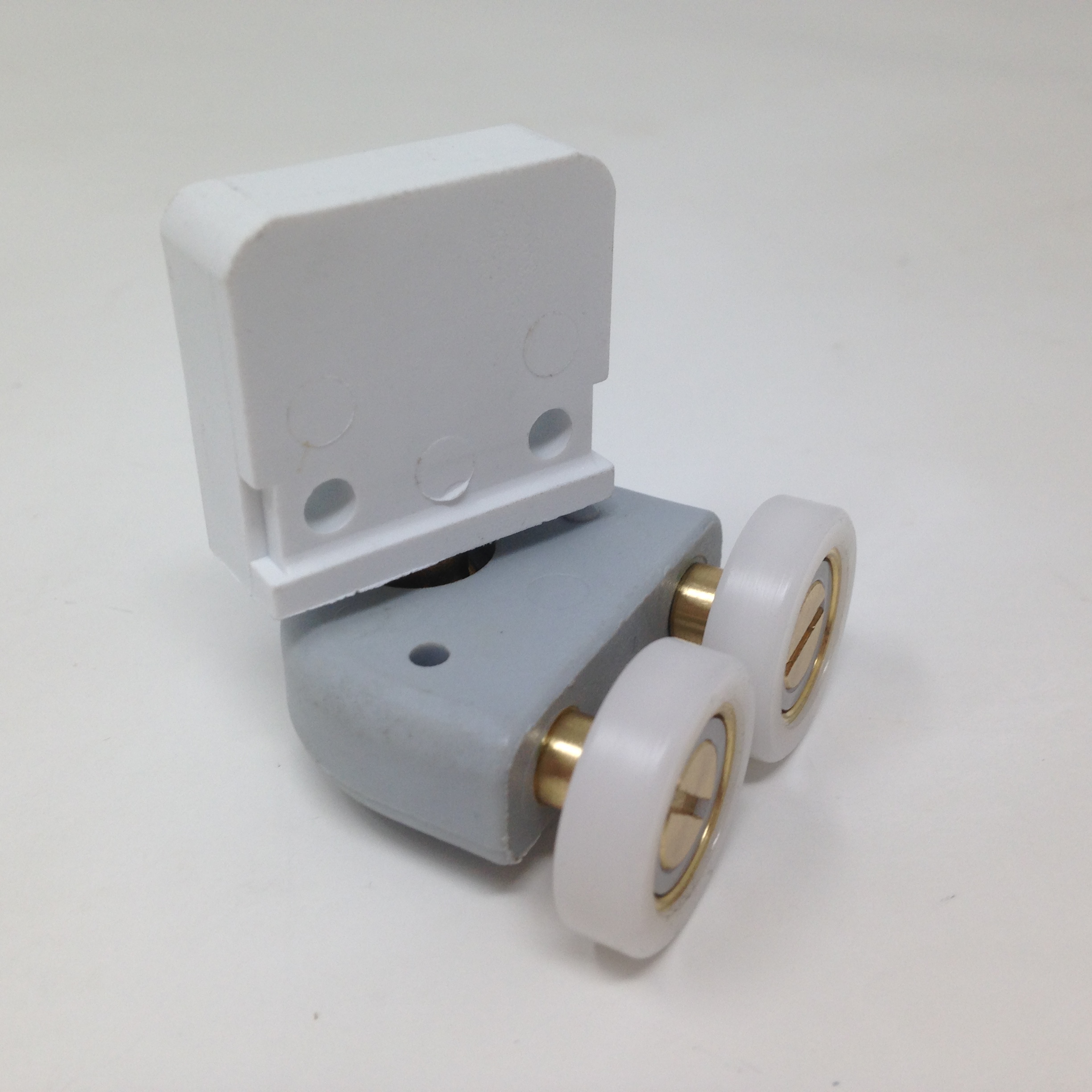 roulette cabine douche MEGIUS - mesroulettes.com